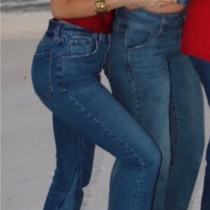 Abercrombie Kick flare ultra high-rise jeans